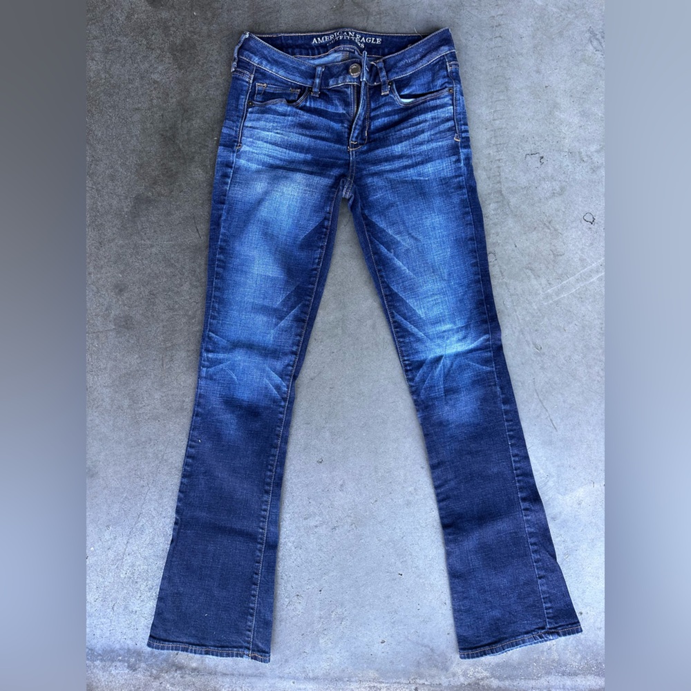 American Eagle Outfitters Classic Blue Jeans